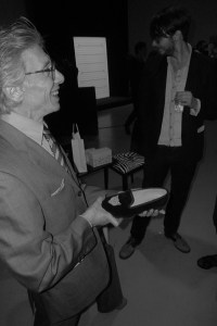 Chaussures Slippers et chaussettes roses, Jean-Pierre Dionnet est #prixdustyle pour @ActuaLitte 